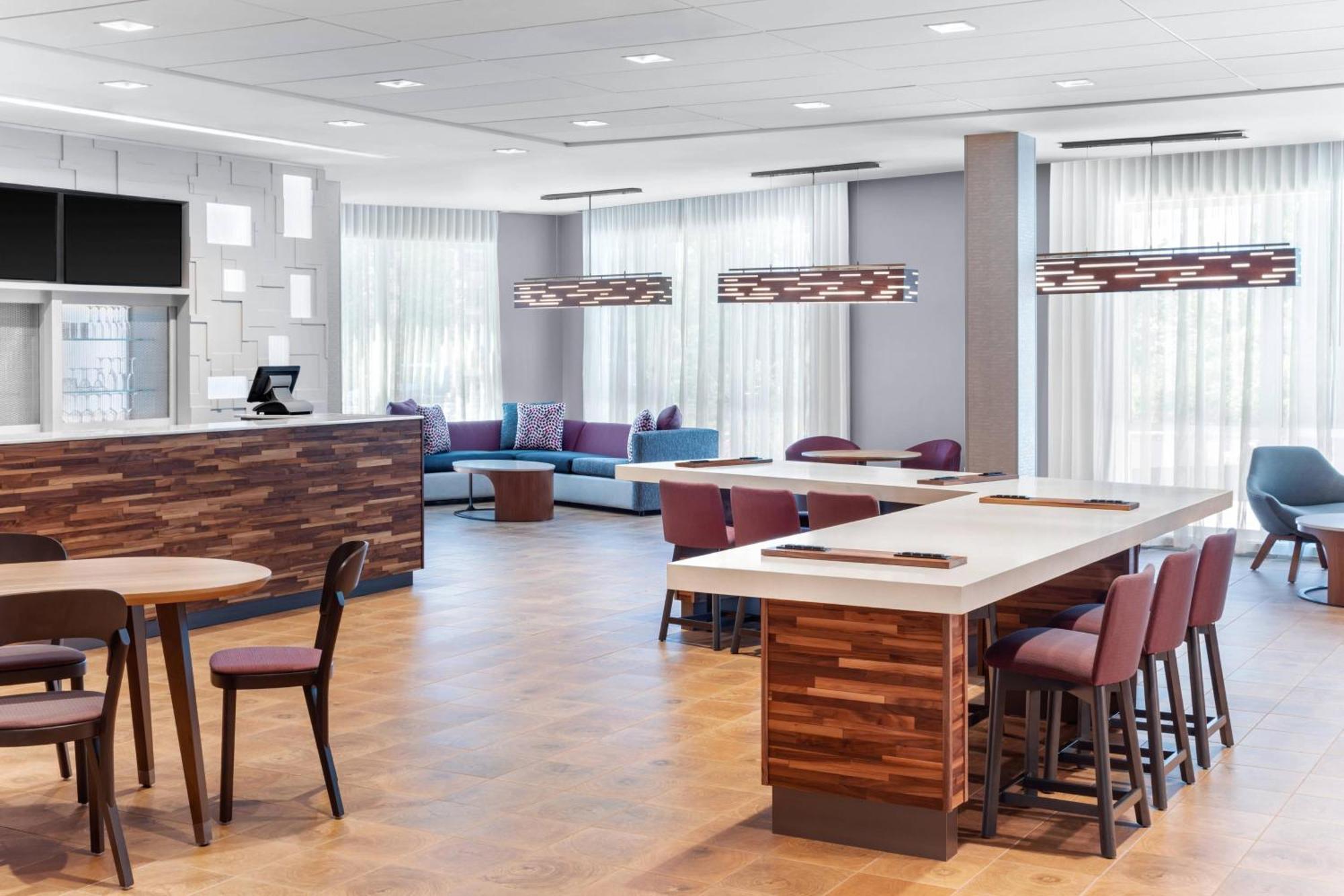 Hotel Courtyard By Marriott Wayne Fairfield Esterno foto