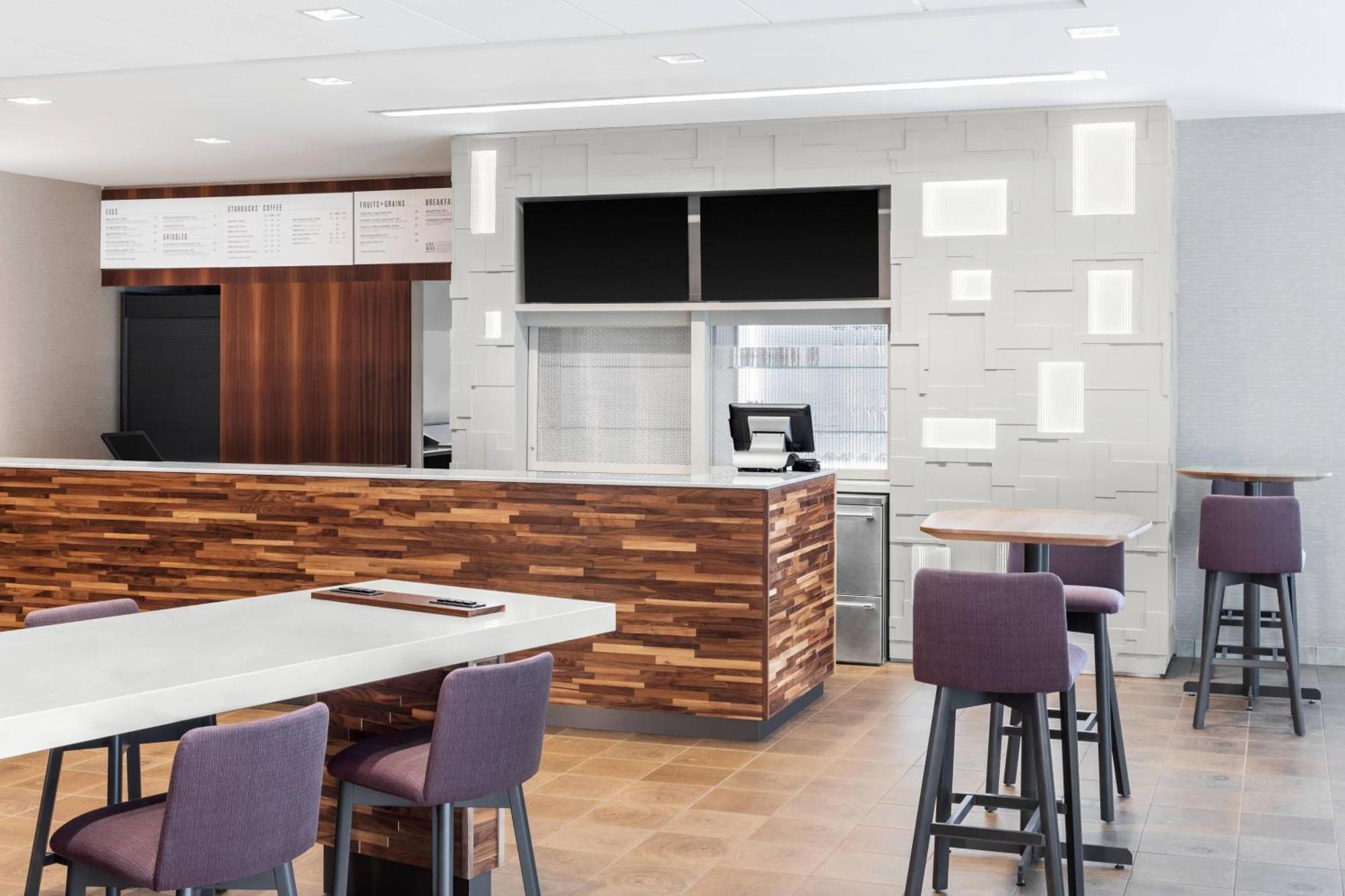 Hotel Courtyard By Marriott Wayne Fairfield Esterno foto